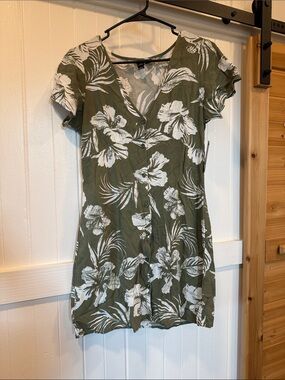 Volcom Olive Green Floral Button-Down Top